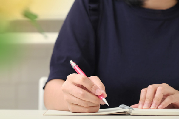 会社やサービスのキャッチフレーズなど 福島医療専門学校 日本語学科 コース紹介